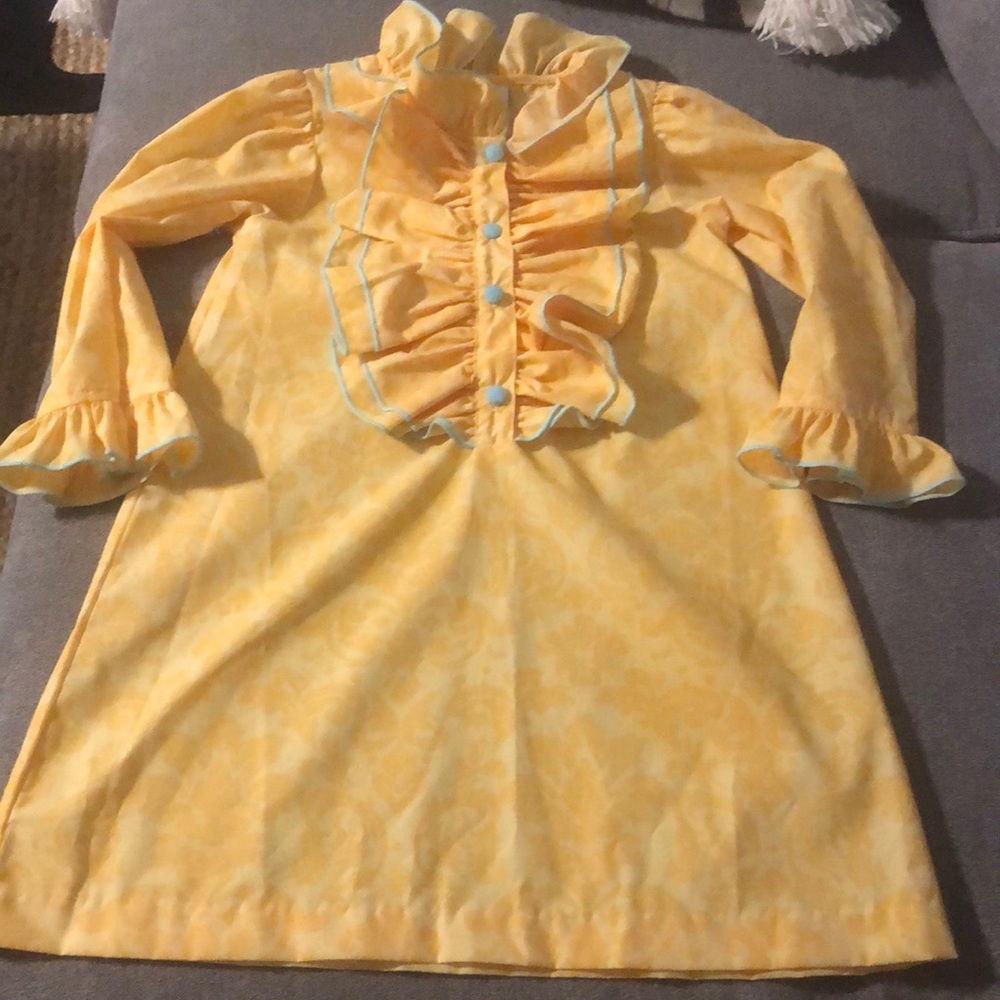 SHRIMP AND GRITS BOUTIQUE GIRLS SIZE 5 YELLOW BLUE DRESS